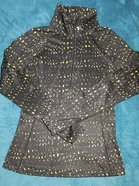 Under Armour Women’s ColdGear Compression 1/4 Zip Top Black Yellow